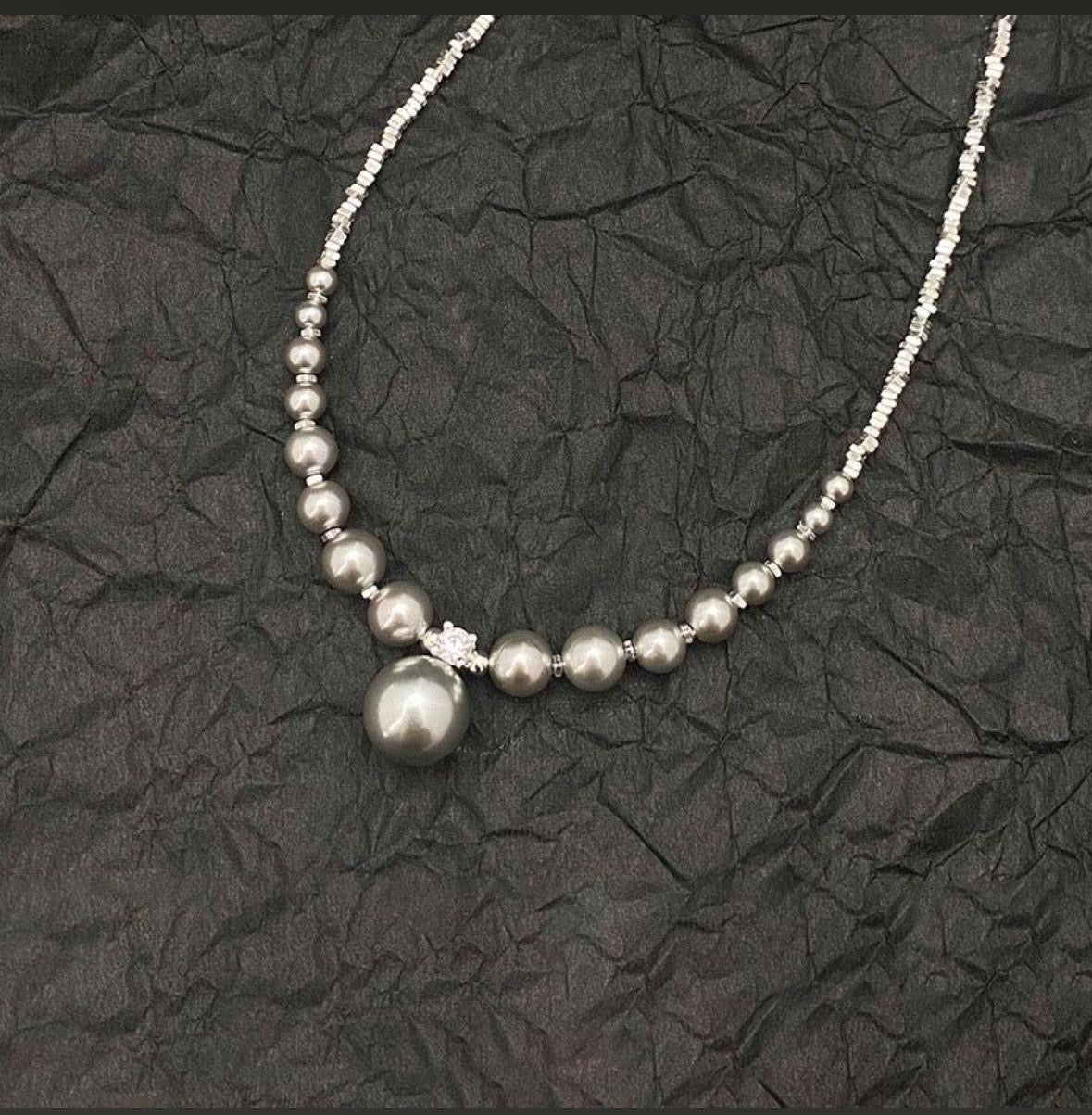 The Ingrid Pearl Necklace