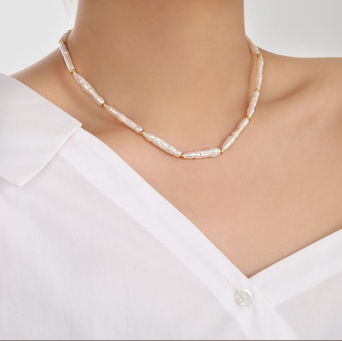 The Vivienne Pearl Necklace