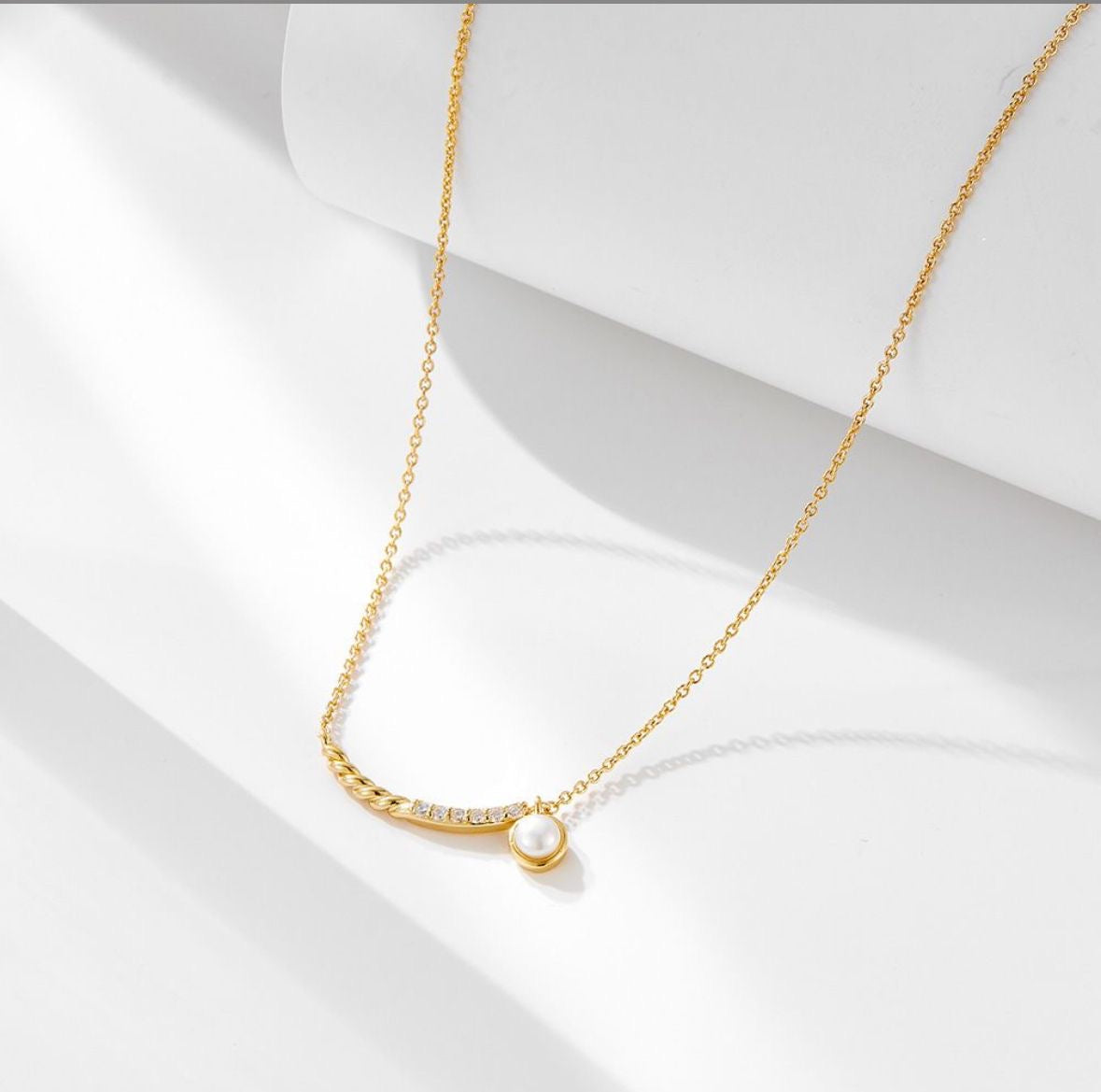 Mirella Pearl Pendant