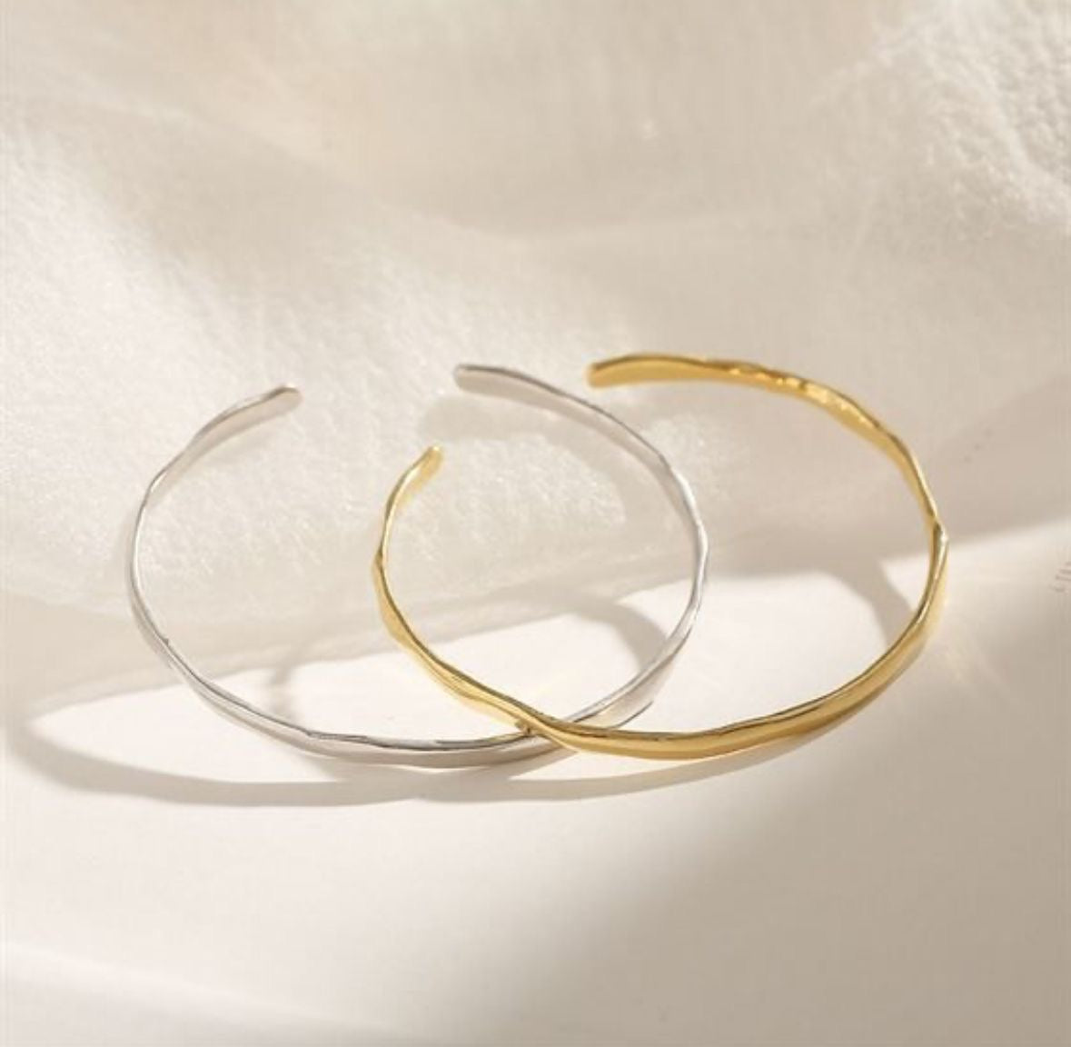 The Semplice Open Bangle