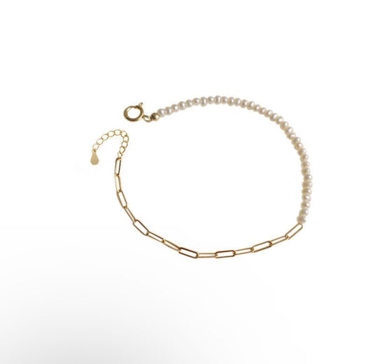 Golden Pearl Elegance Bracelet